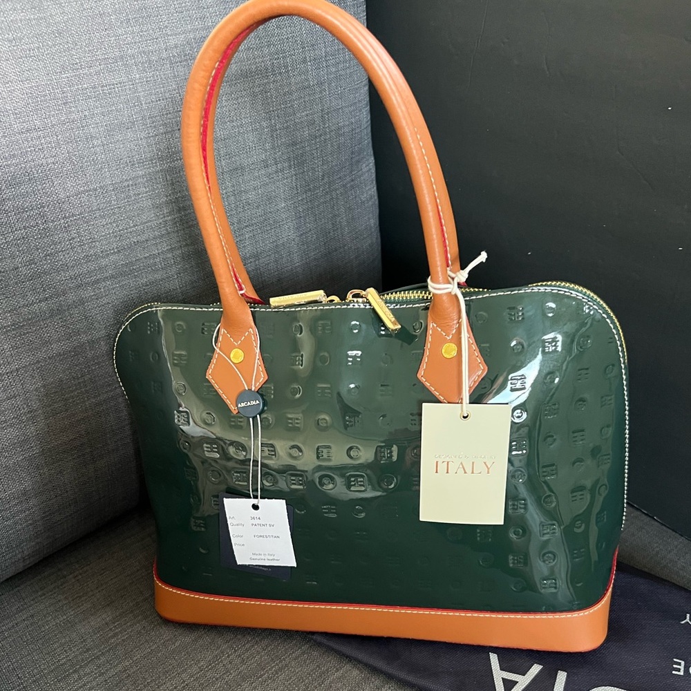 NWT ARCADIA PATENT LEATHER SATCHEL HANDBAG PURSE
